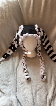Jester Hat Crochet - CamilleMCrochet - English
