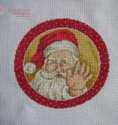 Santa cross stitch frame or cushion? - Papa noel cuadro o cojín?