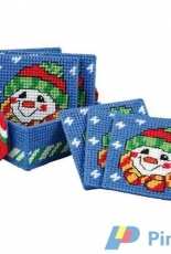 Craftways Plastic Canvas 57-0113 - Frosty Smile Coasters and Holder