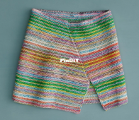 Candy Stripe Cowl by Gianna Mueller - English - Free