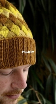 Treasure Trove Hat by Stephen West - Westknits