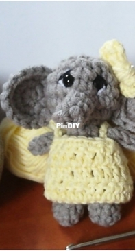 Devojcica i heklica crochet - Una Stipic- Little Elephant - Free
