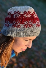 Smilla hat by Radka Rakova - English, Spanish, Czech - Free