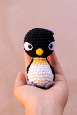 Maxine Crochet - Juhh Cristine - Pipo the Penguin - Portuguese