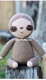 Bunnies and Yarn - Coco the Sloth - Coco el Perezoso - Spanish