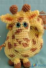 Osa2905 - Orlova Svetlana - Giraffe purse with clasp   - Russian