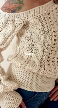 The Curly Vine - Andrea Campbell - Skade Sweater