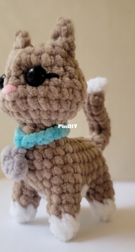Top stitches Crochet - Jen Knight - No-Sew Tiny Kitten - English