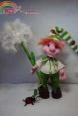 Emma Zabrulina - Elf Pakush / Christmas Elf - Spanish - Translated