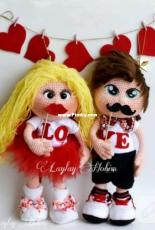 Laylay Hobim - Girl and Boy Lovers - Russian - Translated