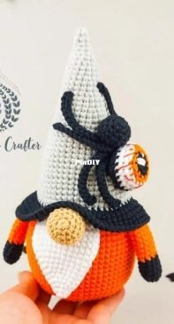 Passionate crafter - Tidzhen Gyuldzhu - Spider Halloween Gnome - Nain dHalloween Araignée - French Translated - Free