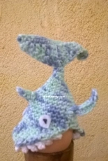 Lil shark egg cosy