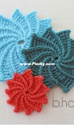 B Hooked - Brittany Alsip - Spiral Flower - Free