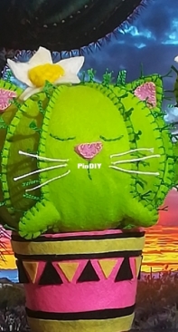 Cactus cat made from felt