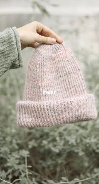 Marta Beanie by Vanessa Pellisa - Spanish