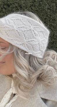 Iris Twist by Malin Borgersen / minegleder - English