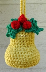 Haakbaak - Marjolein Flick - Christmas Bell Ornament - Dutch - Free