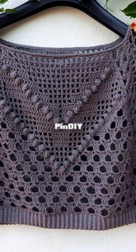 Totum Tee - Nomad Stitches - English