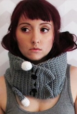 Hello Happy - Lisa - Cat Hug Cowl
