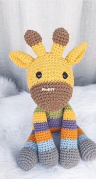 Bellota Arte - Maria Luz Zamaro - Giraffe Multicolor - Jirafa Multicolor - Spanish - Free