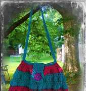 Hip Hip Crochet- Andrea Collins- Bobble Stitch Shoulder Bag- Free