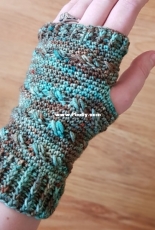 Stitches By Trudy - Trudy Stephens - Pebble Creek Fingerless Gloves - Free