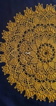 Nelly Klos - Spring Doily - English