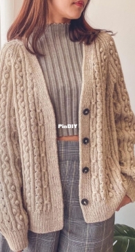 Pea Cardigan by Irene Lin - English