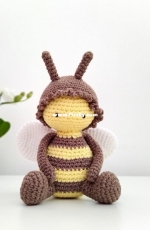 Odessa Viktory Toy - Viktoria Makarevich - Bee - Russian - Free