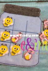 E and Me Designs - ITH Bug Jar Tic Tac Toe Game