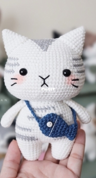 Hainchan Design - Hainchan - Hanh Tran - Silver Tabby Cat - Chinese - Translated