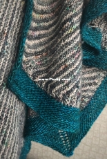 Tavaratalo Shawl by Valeria Kerkkä-Free