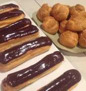 Chocolate eclair