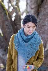 Baroquepurls -Amarilli Shawl by Amy van de Laar- Wool People Vol.10