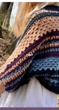Darn Good Yarn - Sammi Polascik - Ebb and Flow Shrug