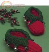 Crochet World Magazine -Christmas Designs - Kids Elf Slippers by Agnes Russel - Free