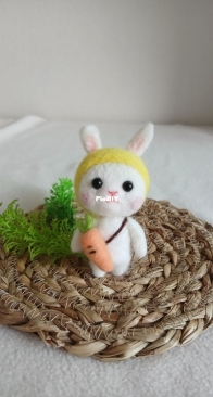 Bunny-needle felting