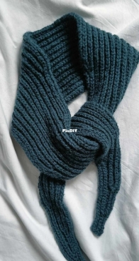 Brioche Scarf Chunky by Helene Beba