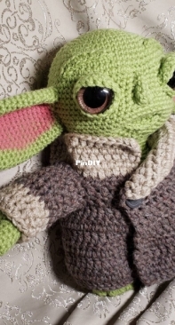 Marjielous Creations - Marjorie McNulty - The Child Alien 12 inch