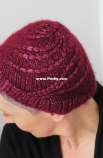 Social Distancing Beanie by Paola Albergamo - English, Italian - Free
