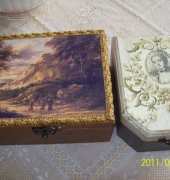 Monogrammos boxes
