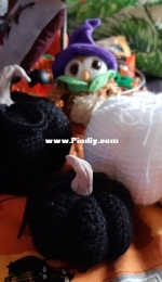 Halloween crocheted pumpkin