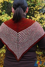 Ederra Shawlette and Mittens by Corinne Fourcade - Free