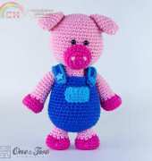 One and Two Company Carolina Guzman Eddie the Piggy amigurumi English