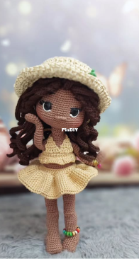 Sonradanormee - Amira doll