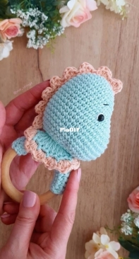 Vivir Vintage - Karla Evangelina Kopaitich - Dinosaur Rattle - Sonajero Dinosaurio - English and Spanish - Free