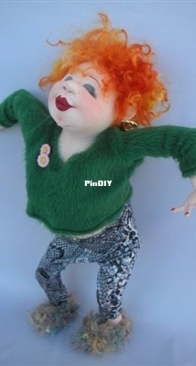 Slightly Weathered Ladie's - Jill Maas - Dancing Doris