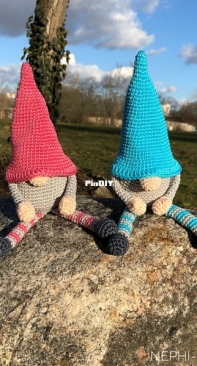 Nephi Handmade - Gnomes Joe and Ellie - Wichtel Joe und Ellie - German - Free