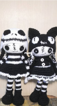 Creative Chaos Arts - Anne Margaux Rull - Emo Jen and Ms. Skully