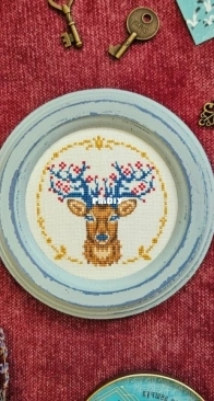 Malachite Patterns - Red Deer by Ekaterina Malakhova / Malahova - Free